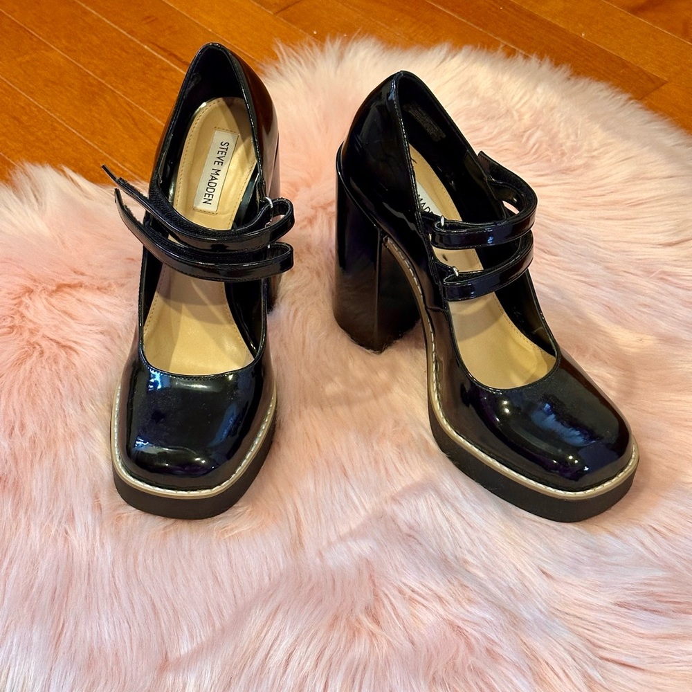 Steve Madden Black Platform Mary Jane Heels